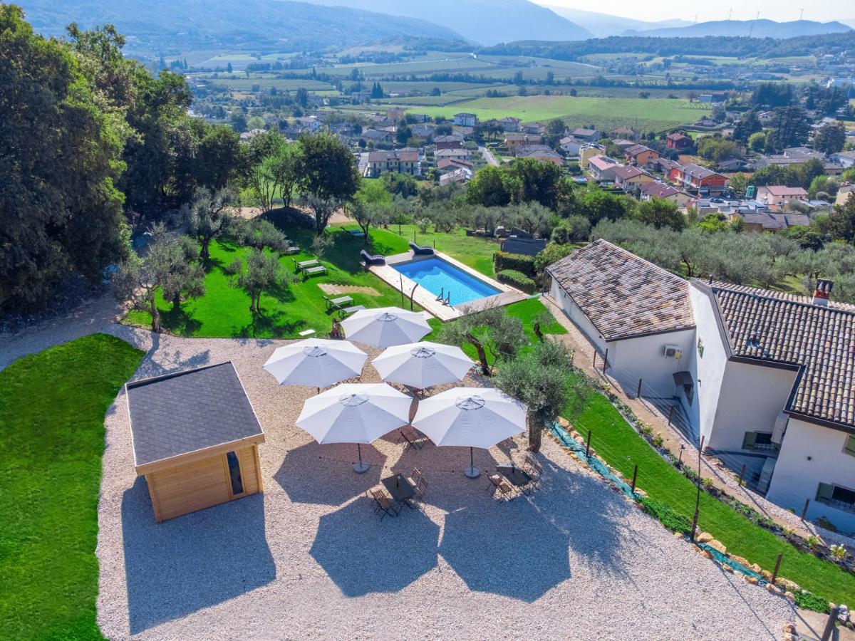 Agriturismo Maison 1933 Каприно Веронезе Екстериор снимка